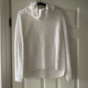 White Willow and Root diamond pattern cowl neck sweater size small